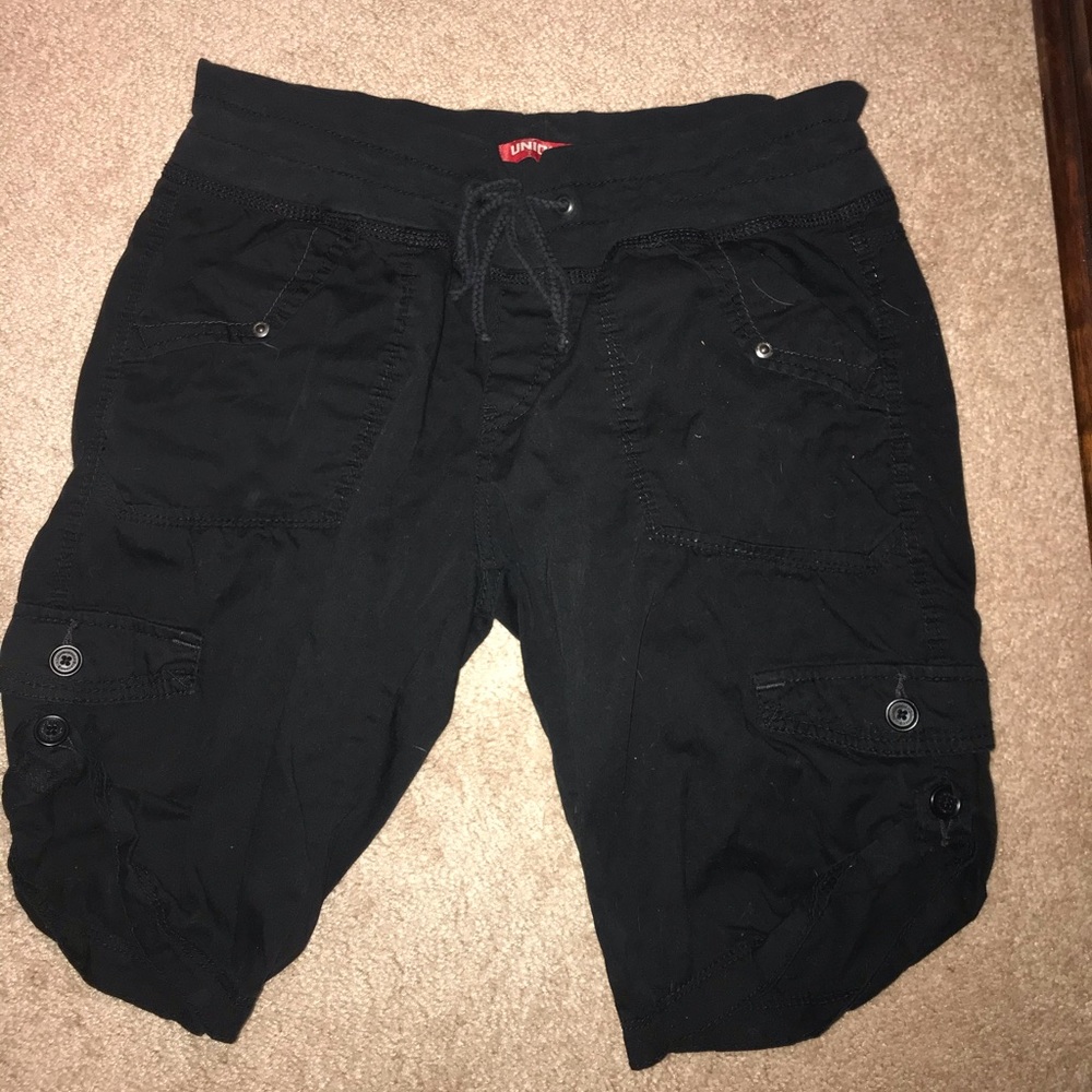 Black union bay shorts